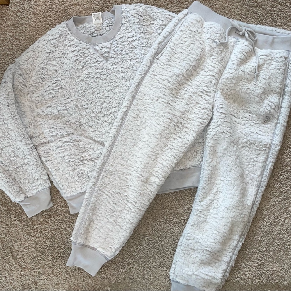 Victoria's Secret PINK Sherpa Fleece Sweatpants Sweatshirt Lounge Set Medium